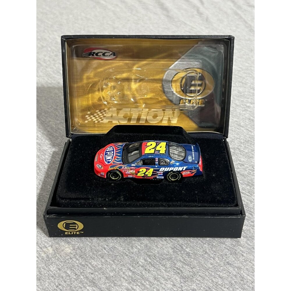 Vintage Action Elite Jeff Gordon #24 DuPont 2003 Monte Carlo 1:64 NASCAR Diecast - Picture 3 of 8